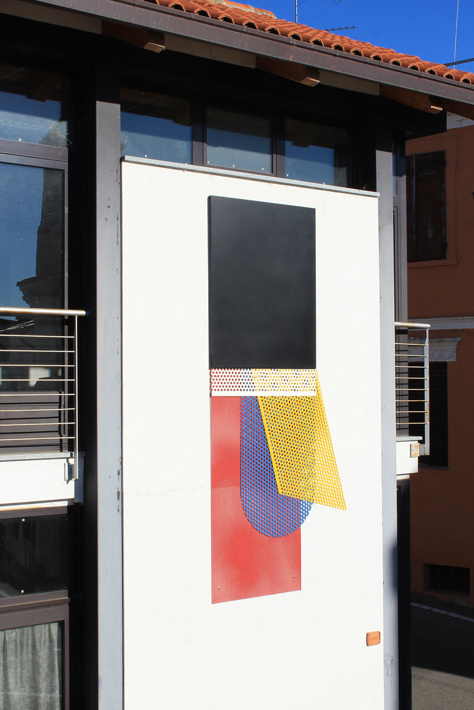 Artwork Hanging Stories